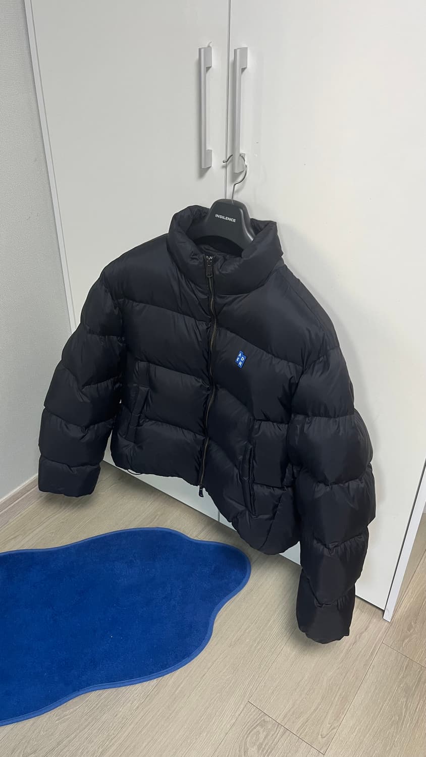 아더에러 시그니피컨트 푸퍼 M사이즈 상품이미지1