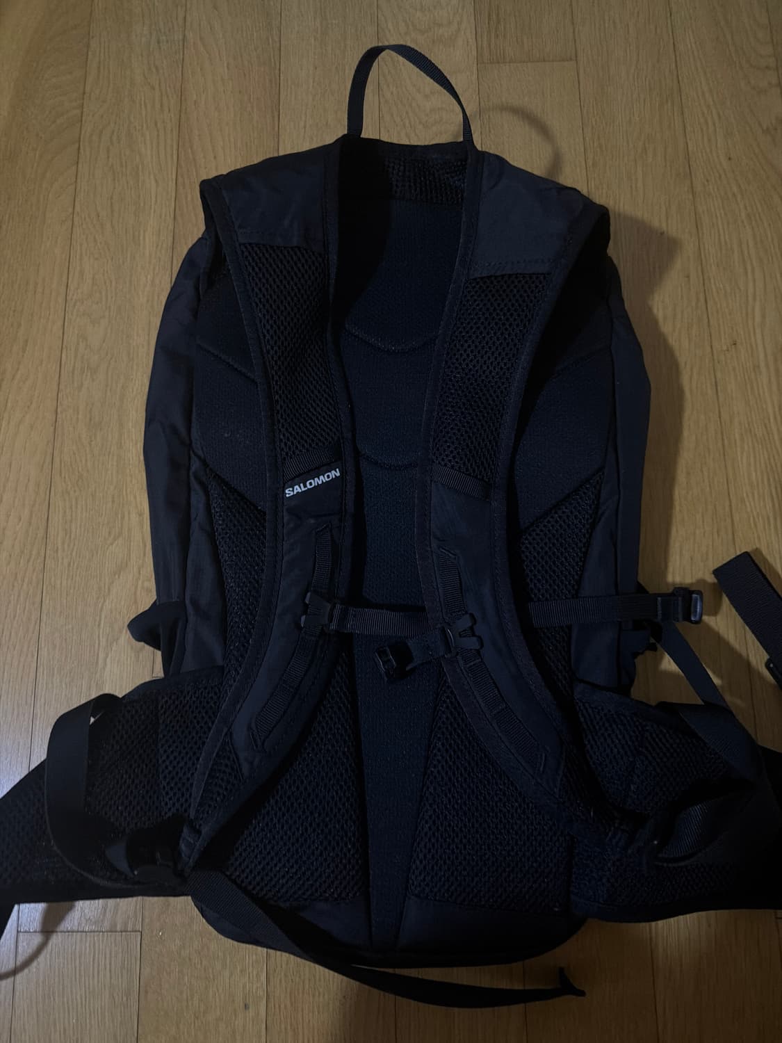 살로몬 백팩 20리터 상품이미지2