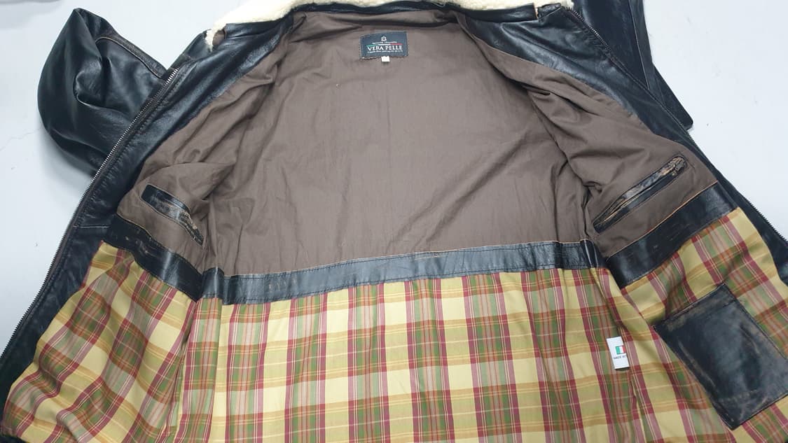 베라펠레 양털 카라 라이더 가죽 자켓 58 상품이미지5