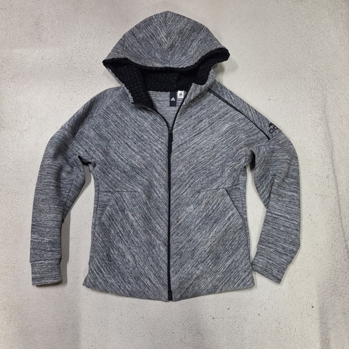 아디다스  후드집엉M 상품이미지1