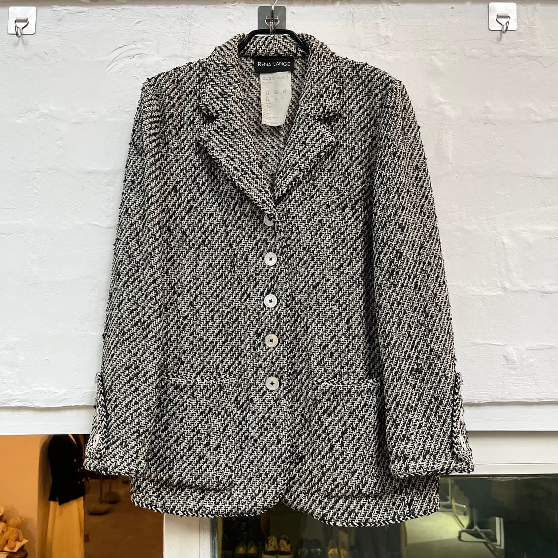 Rena Lange 블랙 앤 화이트 트위드 블레이저 42 상품이미지1