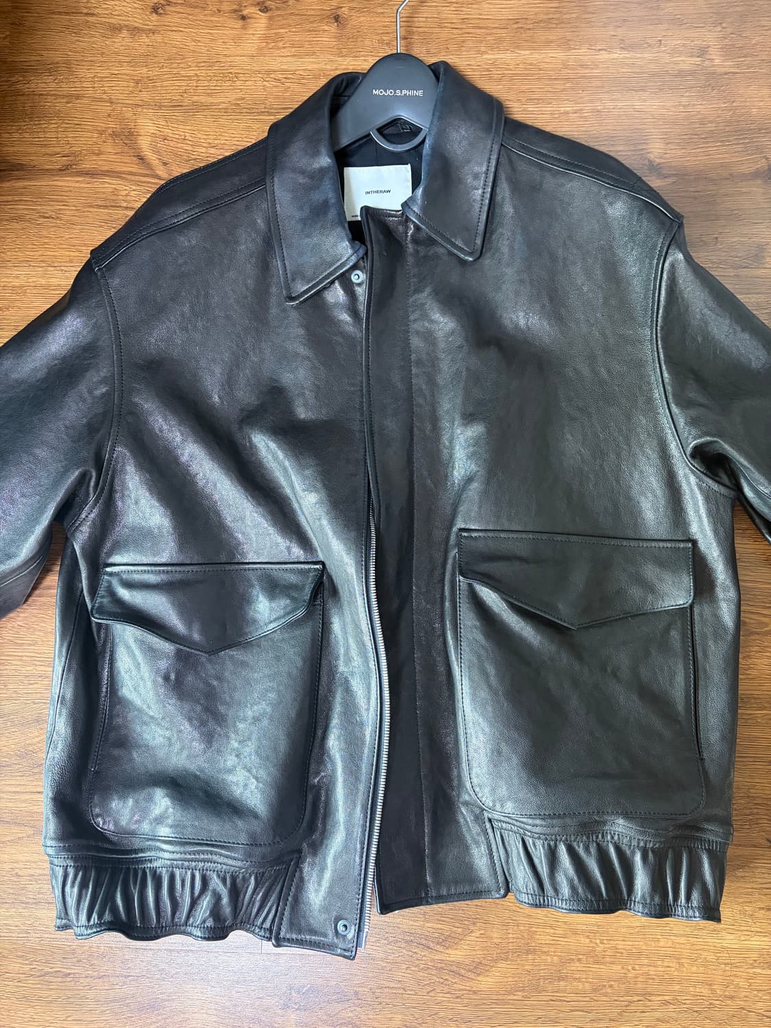 인더로우 a2 상품이미지1