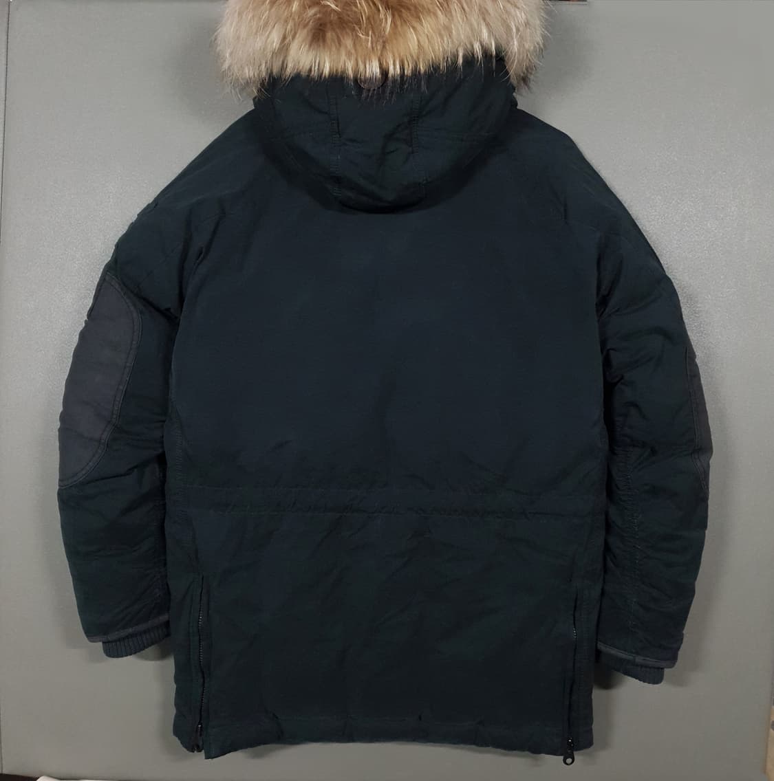 코오롱 시리즈 나누크 라쿤 퍼 대장급 헤비 다운 패딩 점퍼 다크그린 카키 상품이미지9