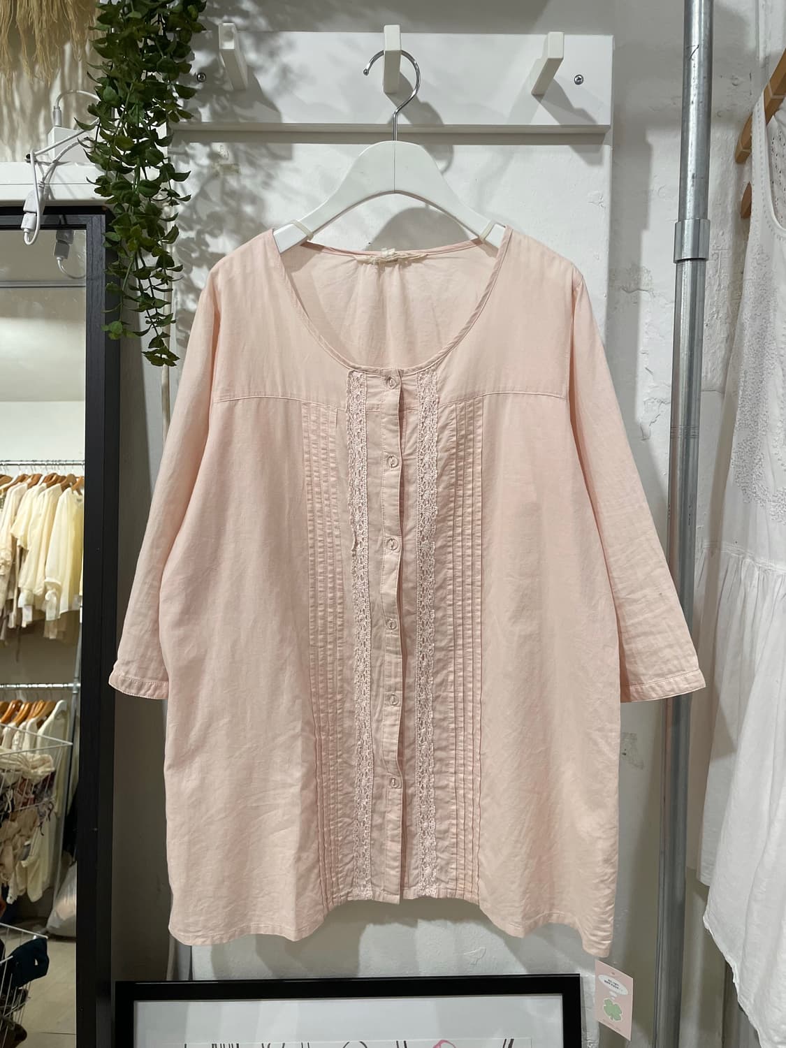 Soft Pink Pintuck Blouse 상품이미지5