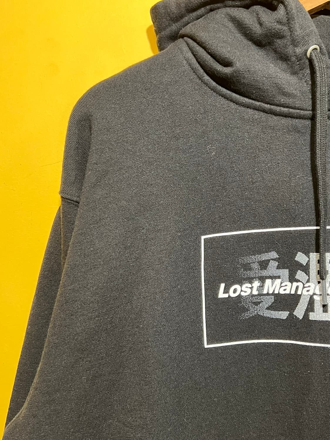 [L] LMC 엘엠씨 로스트 매니아 그래픽 후디 블랙 기모 후드티셔츠 상품이미지4