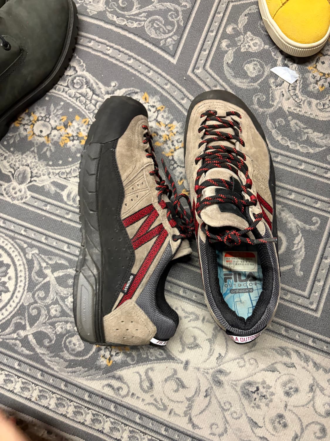 휠라아웃도어 마운틴슈즈 상품이미지1