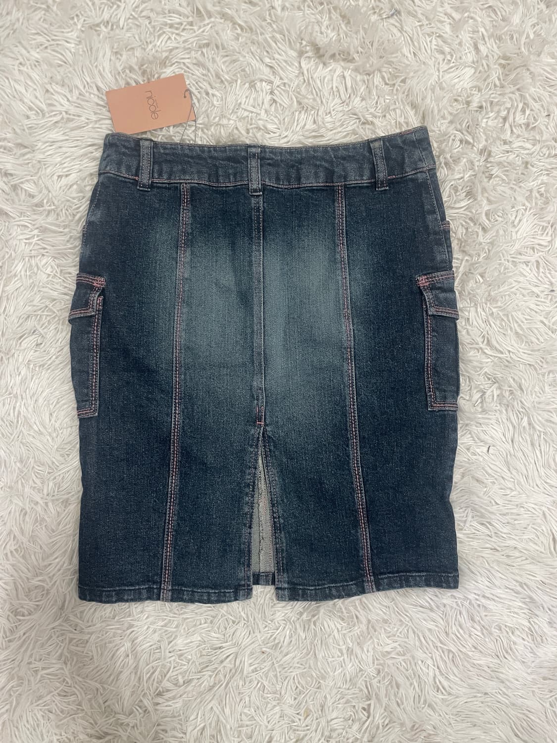 핑크스티치 포켓 미디 데님스커트 상품이미지3