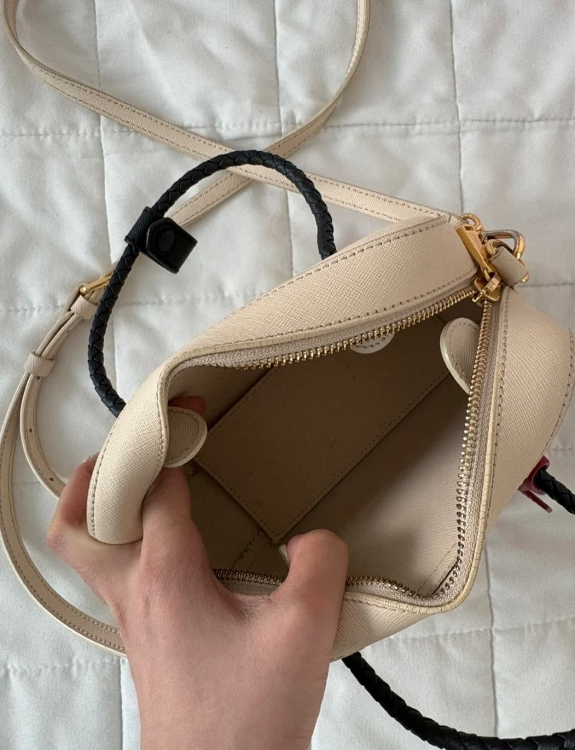 질스튜어트 크로스백 상품이미지4