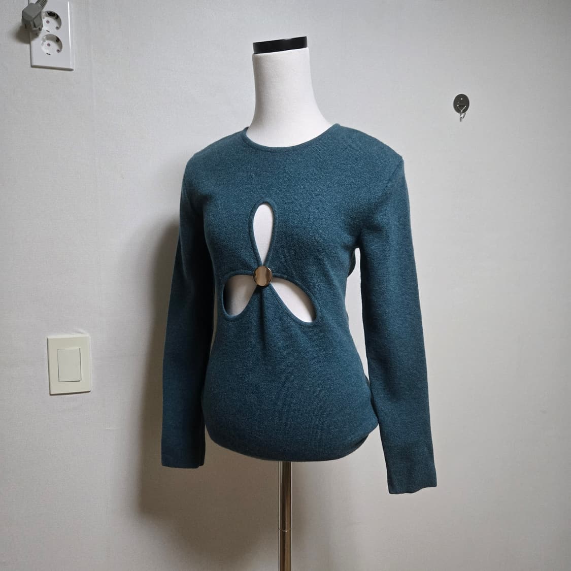 로우클래식 울 니트 (새상품) 상품이미지1