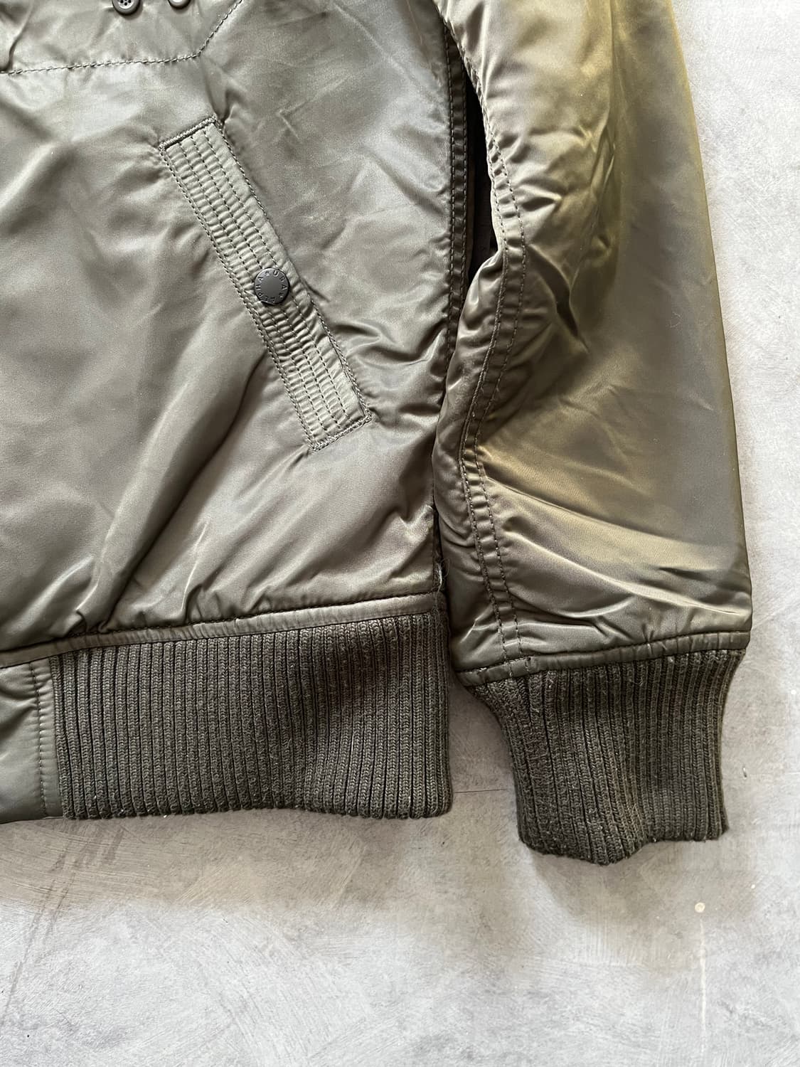 Alpha Industries 알파 인더스트리 카키 봄버 자켓 상품이미지7