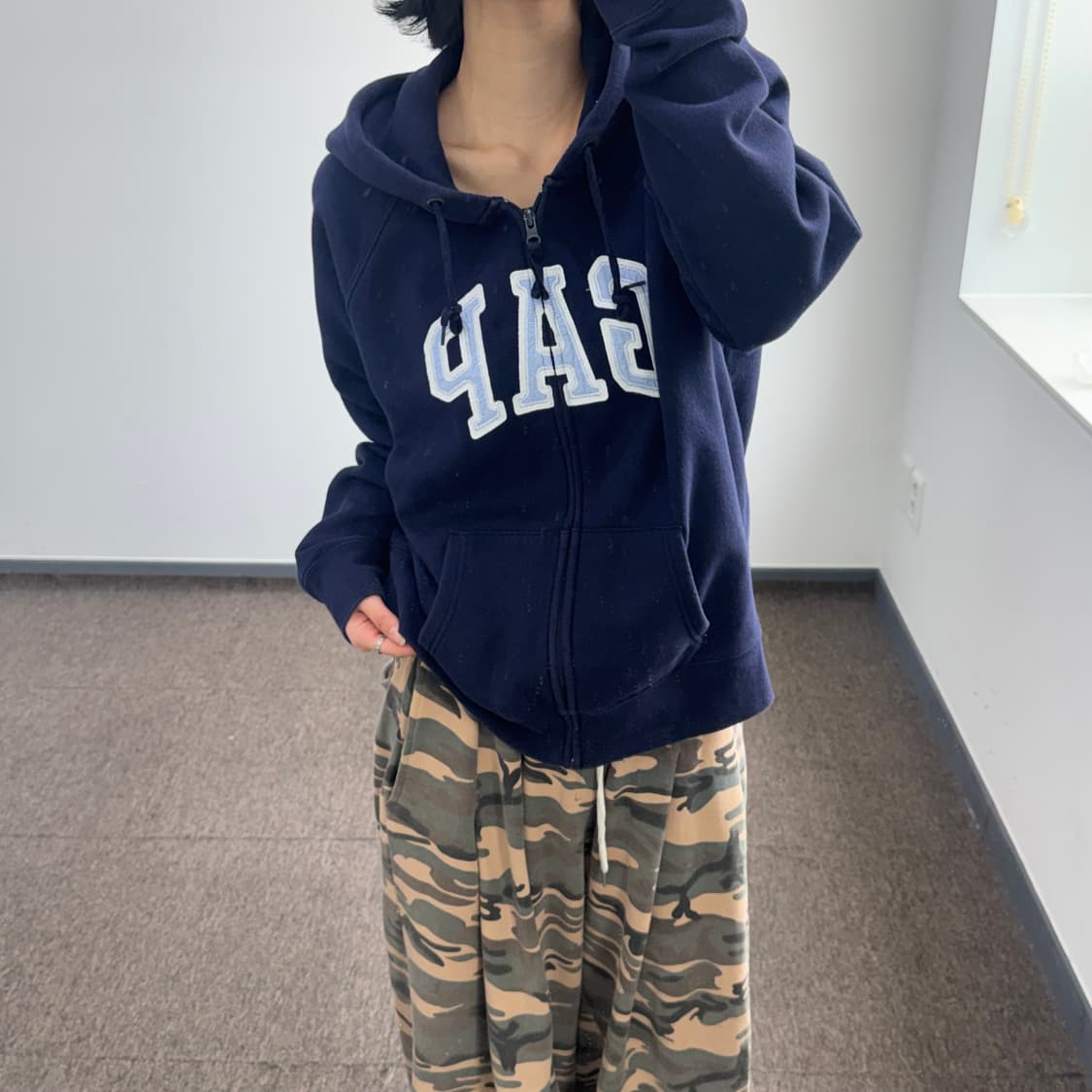 Gap 갭 스카이블루 체크 로고 네이비 후드집업  상품이미지2