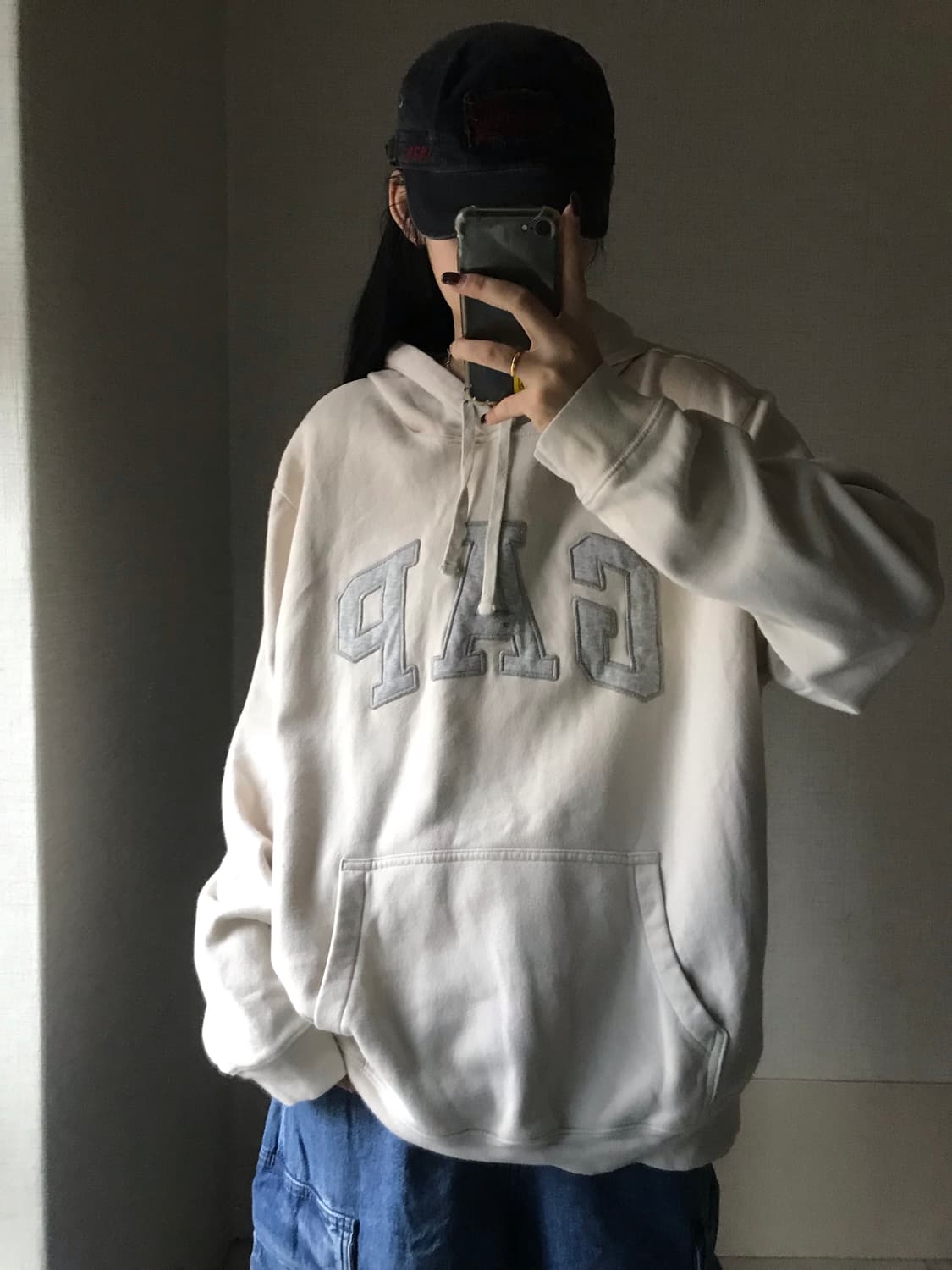 갭 아이보리 오버핏 후드티 상품이미지5