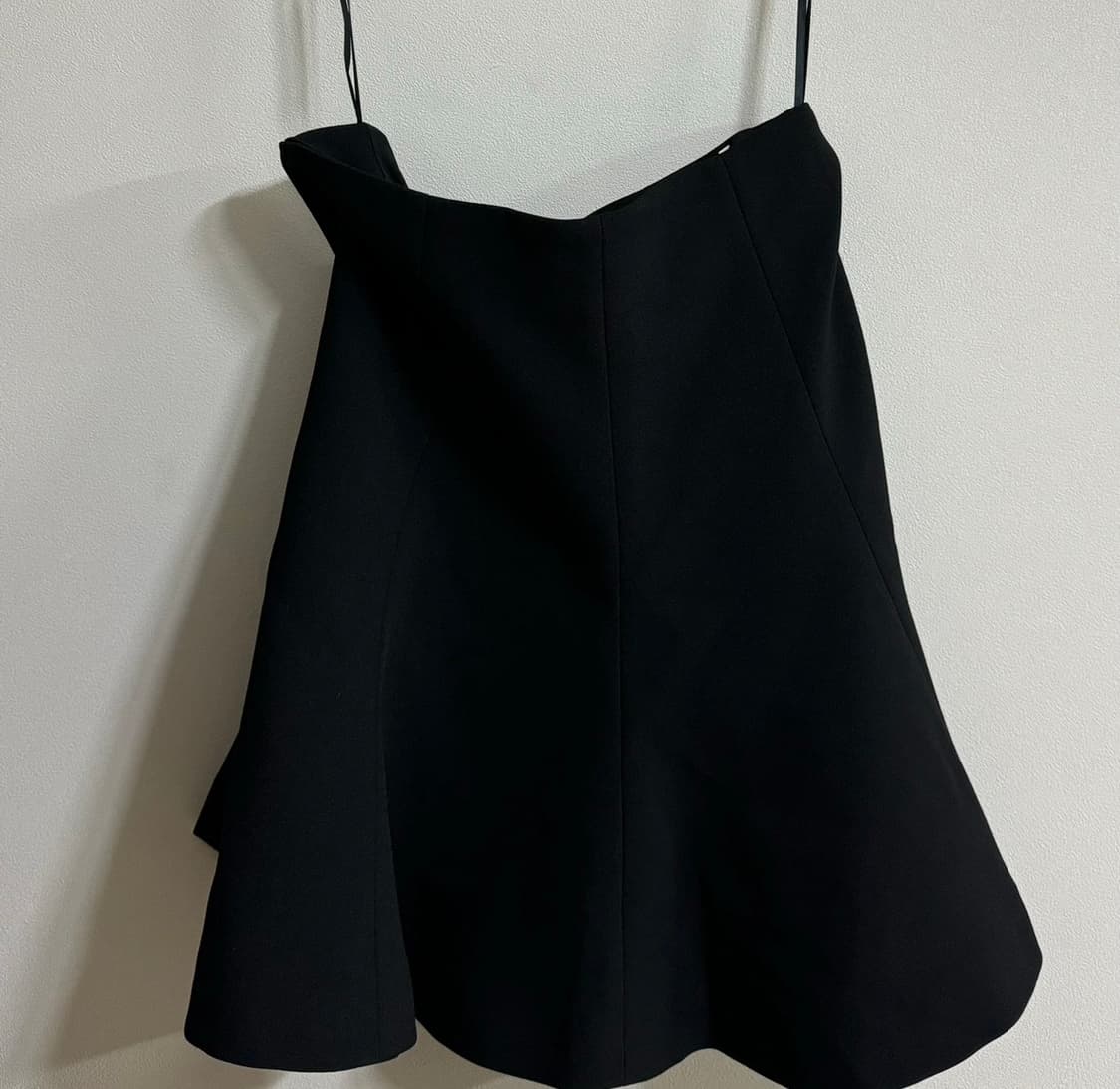 서쿠키 블랙웨이브 스커트 상품이미지3