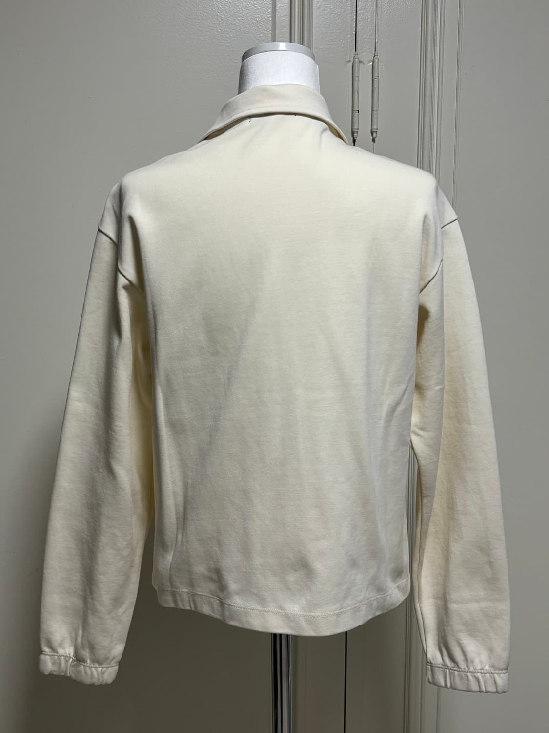 게스 크림아이보리 집업 상품이미지4