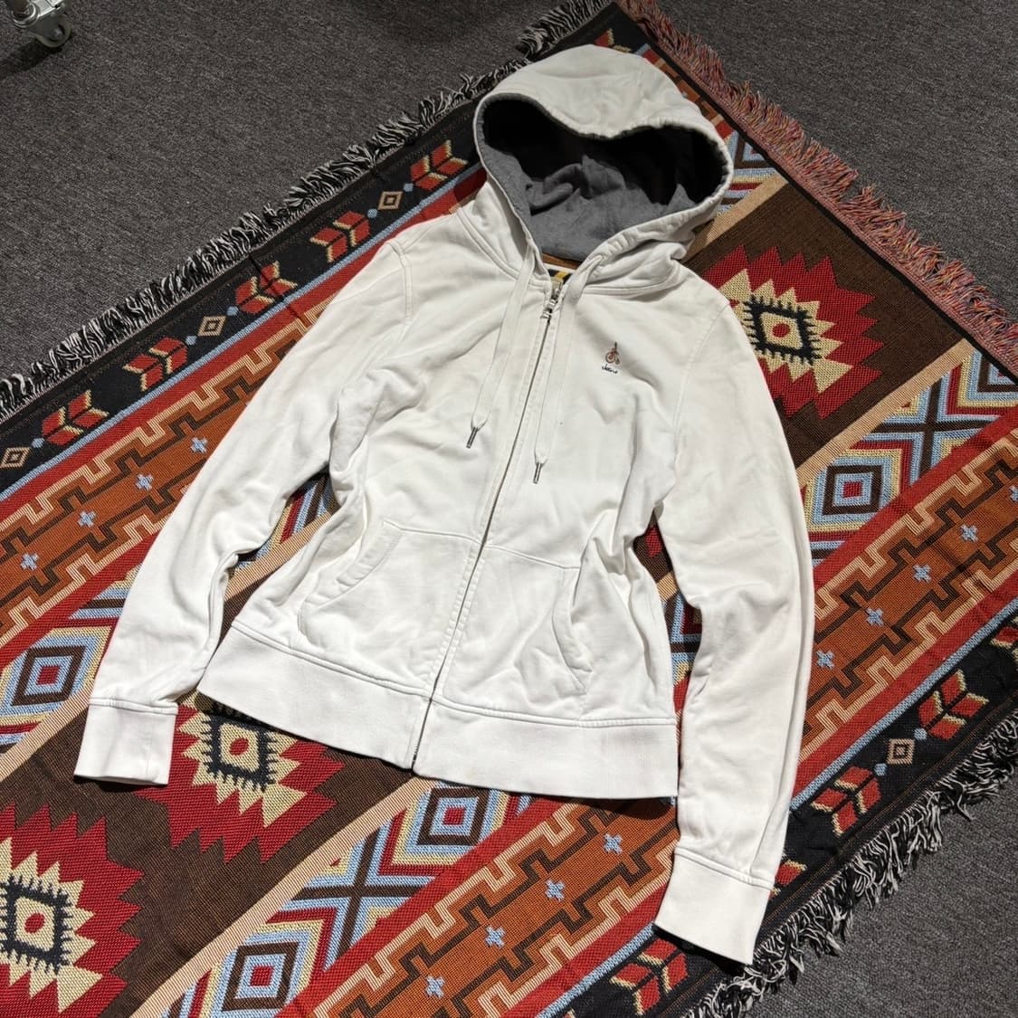 빈폴 빈티지 화이트 후드집업 상품이미지1