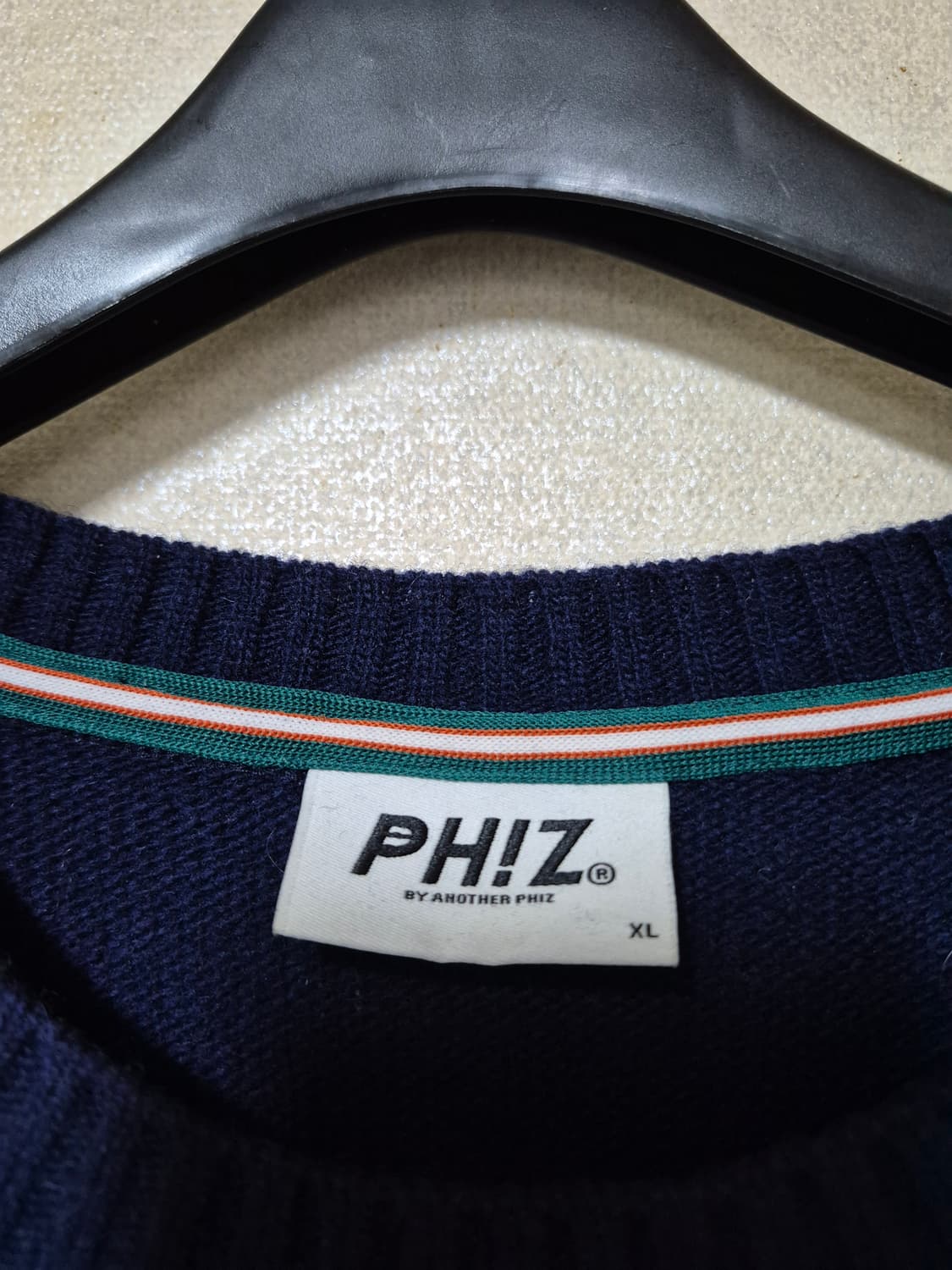 헤지스 피즈 더블로고 니트 상품이미지6