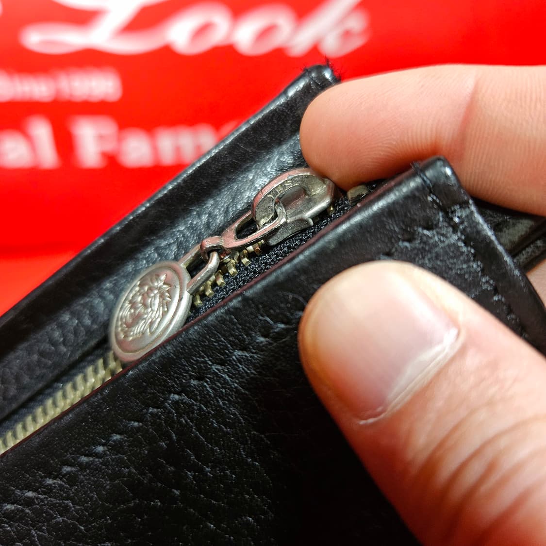  지아니 베르사체 메두사 엠블럼 핸들 클러치백 상품이미지6