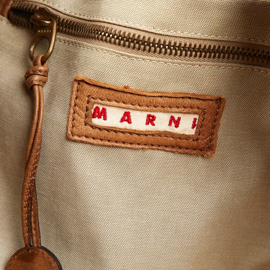 명품 MARNI 마르니 아카이브 나염꽃장식 로프스트랩 우븐 버킷백 상품이미지7