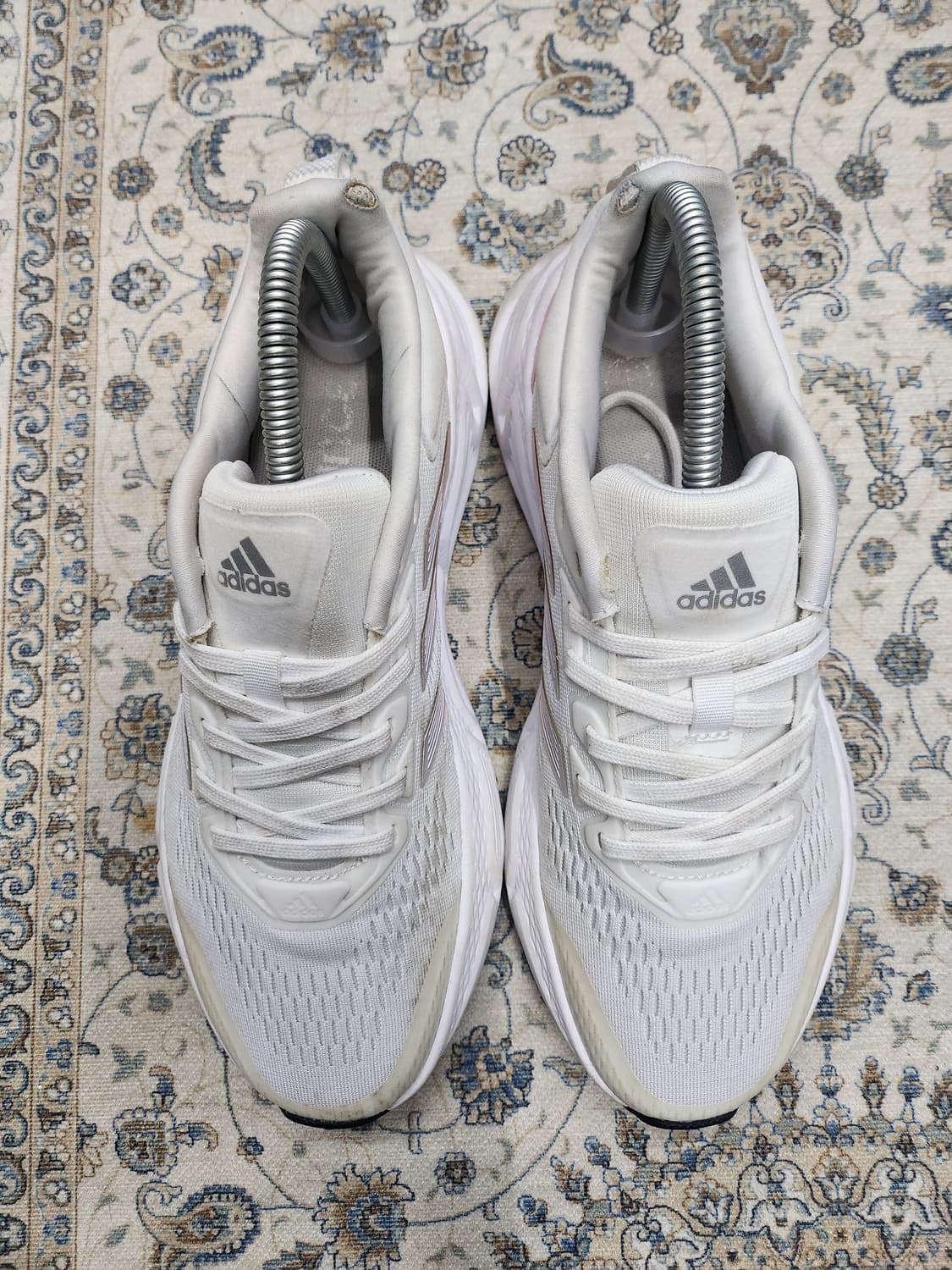 아디다스 퀘스타 스니커즈 250mm 상품이미지2