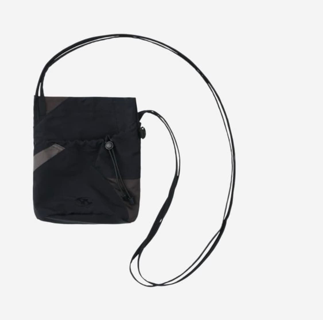 산산기어 24ss 크로스백 상품이미지1