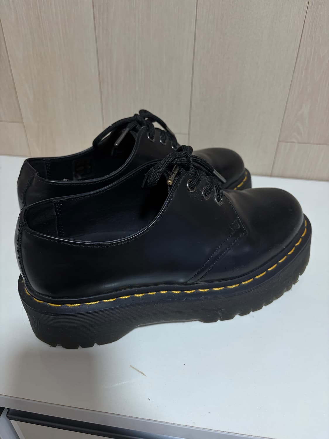 닥터마틴 쿼드 상품이미지2