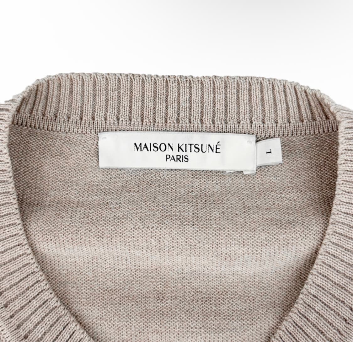 [L] 메종키츠네 여성 폭스헤드 패치 라운드넥 울 가디건 베이지 멜란지 상품이미지8