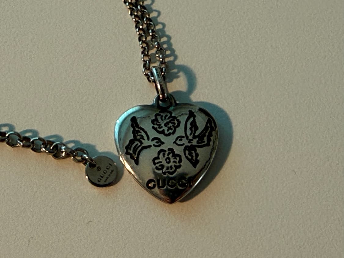 구찌 목걸이 블라인드 포 러브  상품이미지1