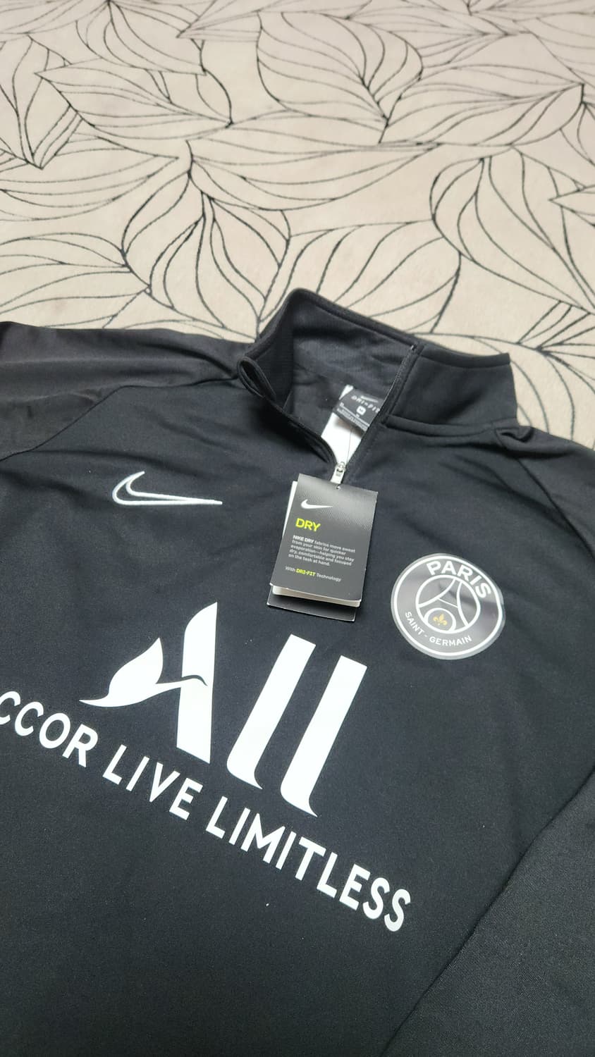 나이키 PSG 반집업 저지 M 새상품 상품이미지3