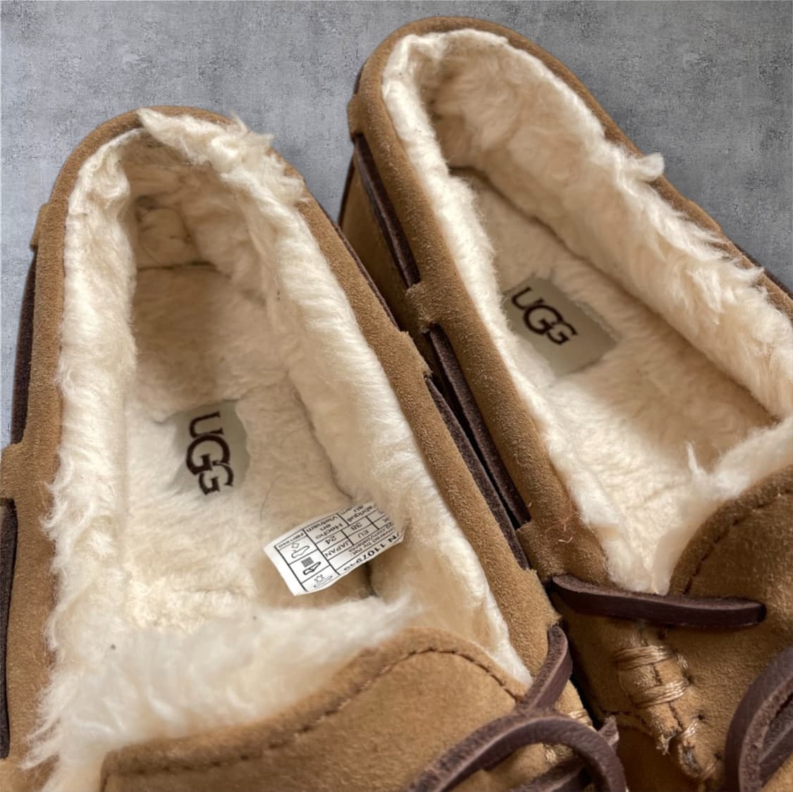 어그 Ugg 다코타 체스트넛 스웨이드 퍼 모카신 EU38 상품이미지5