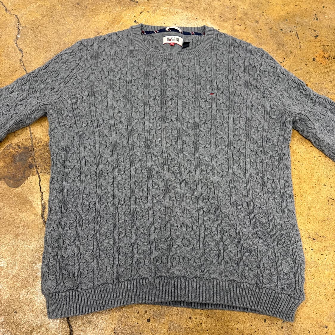 타미힐피거 꽈배기 그레이 니트 상품이미지3