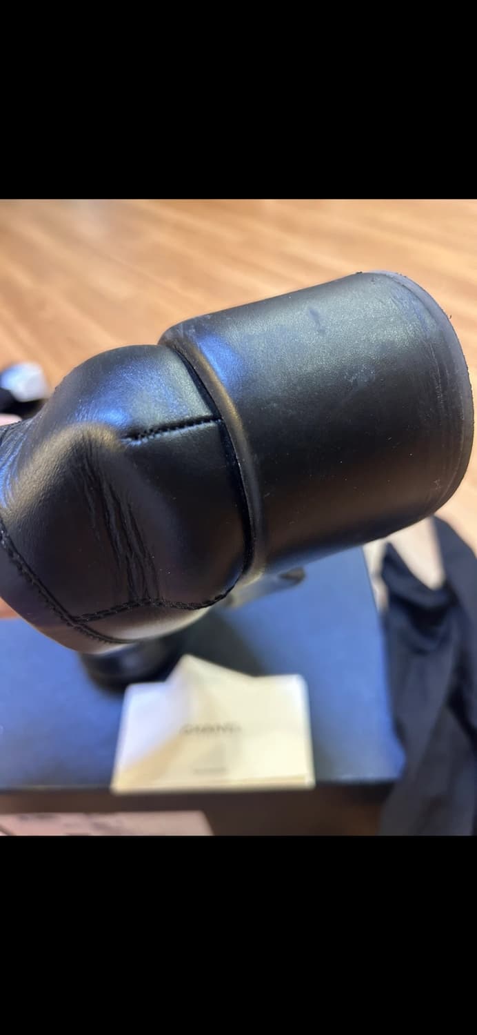 샤넬 블랙 카프스킨 로퍼 상품이미지4