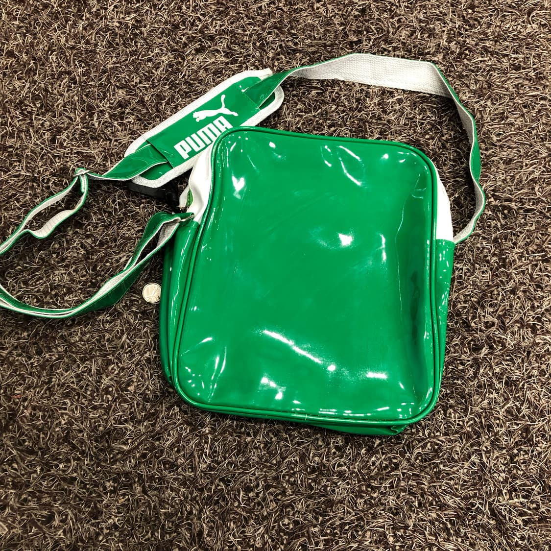 푸마 에나멜 숄더백 상품이미지5