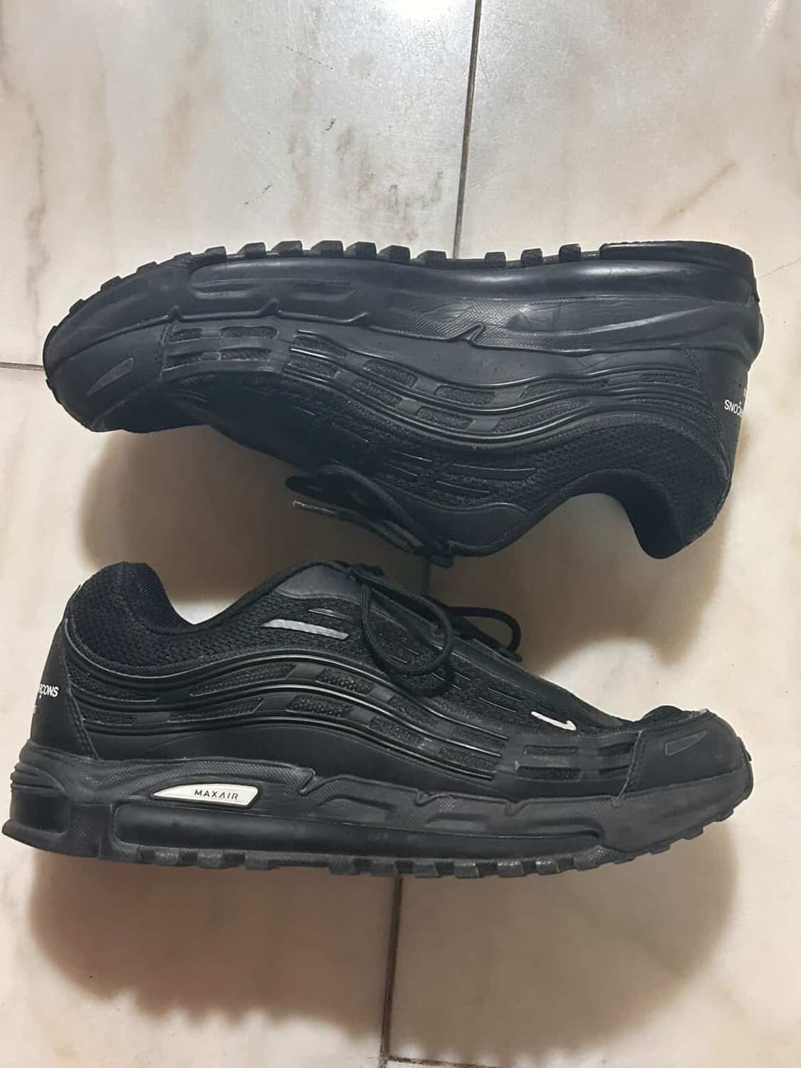 나이키 꼼데가르송 옴므 플러스 에어맥스TL 상품이미지2