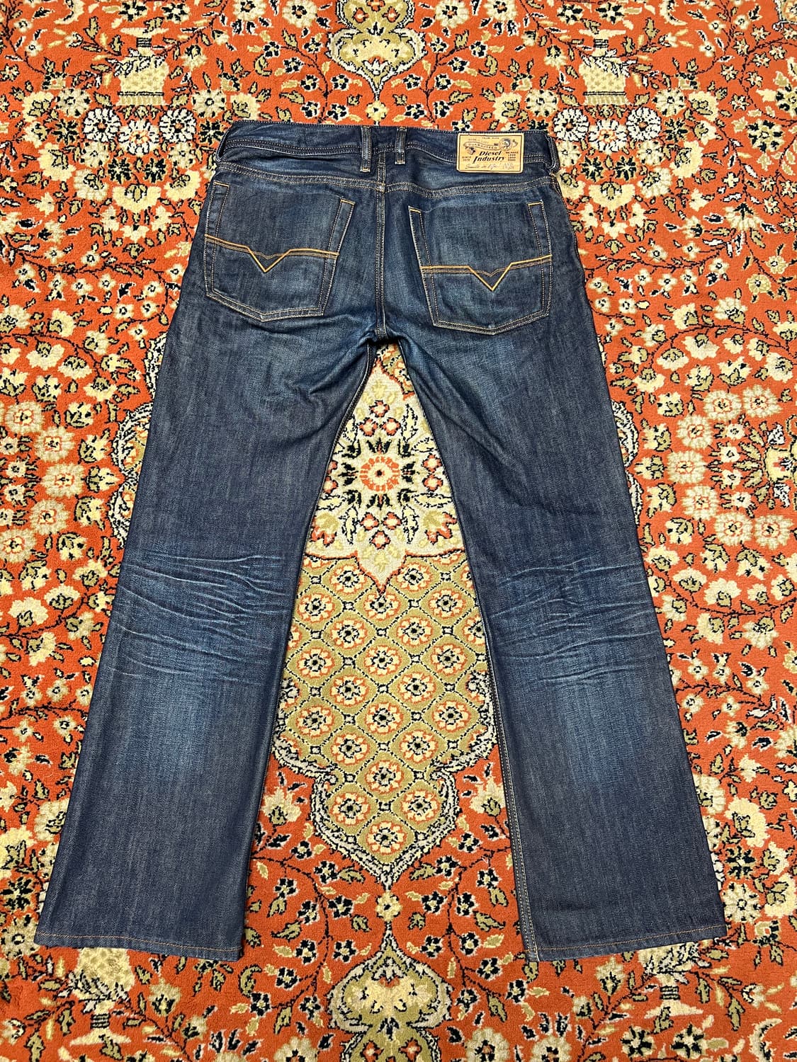 [31] 디젤 자티니 부츠컷 진청 데님 플레어 팬츠 상품이미지2