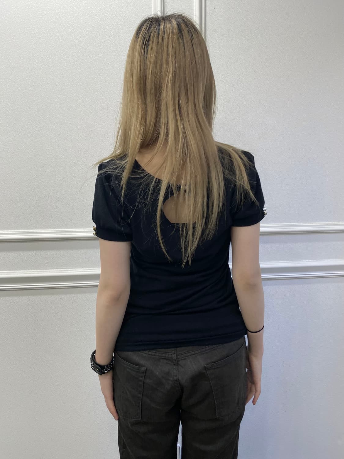 [Dosch] Black Minimal Slim Fit Tee 상품이미지3