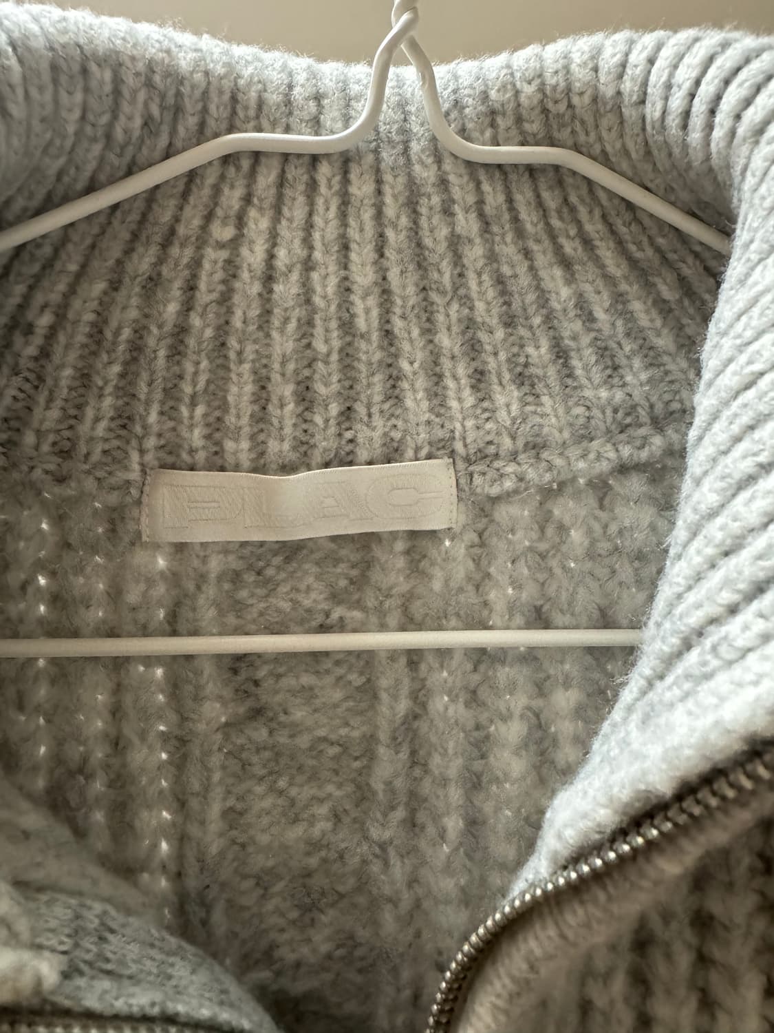 플랙 트위스트 집업 니트 가디건(라이트그레이) 상품이미지5