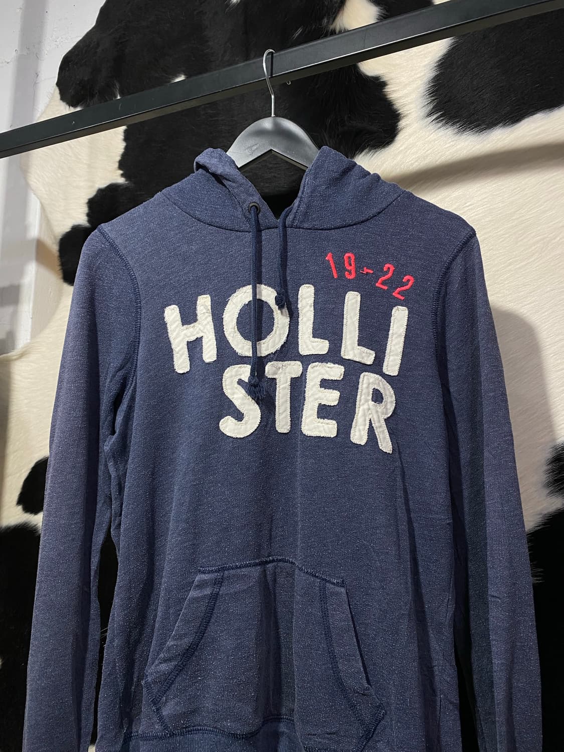 Hollister 레터링 네이비 후드 상품이미지3