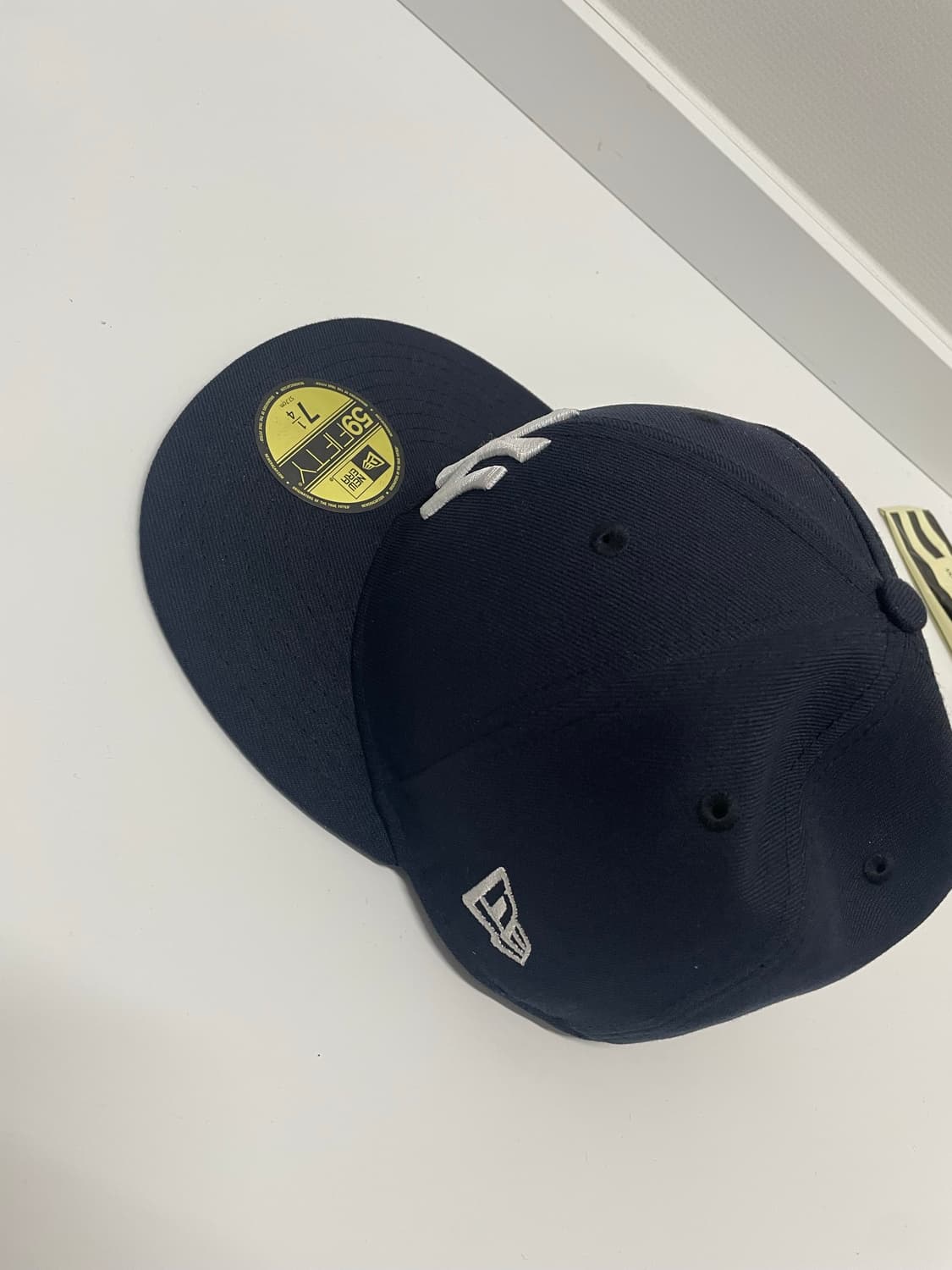 뉴에라 59피프티 MLB 어센틱 뉴욕 양키스 게임 네이비 상품이미지1