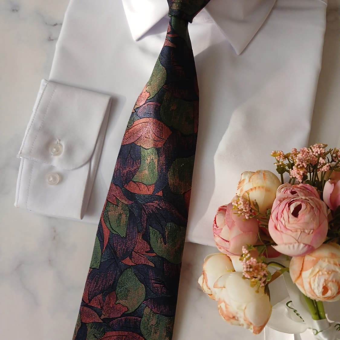 샤를 주르당 실크 다크그린 플로럴 넥타이 9.6cm A등급 A19292
 상품이미지7