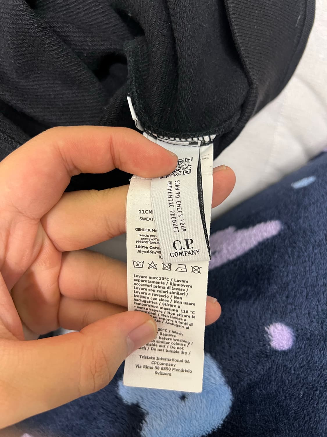 정품)Cp컴퍼니 다이고날 렌즈 와펜 맨투맨 fw 3xl 상품이미지3