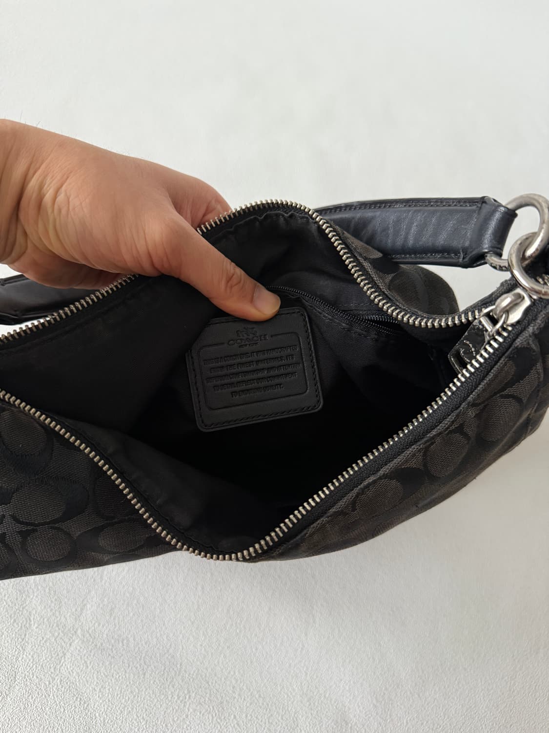 코치(COACH) 모노그램 숄더백 상품이미지6