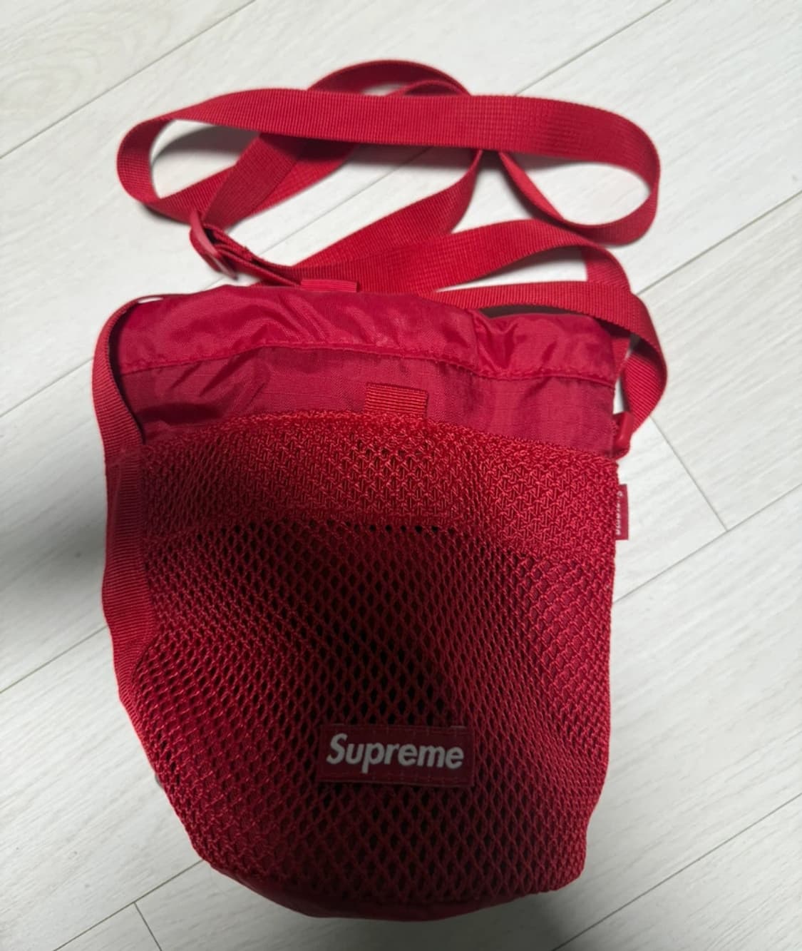 (새상품) 슈프림 신치 가방 스몰 레드 상품이미지2