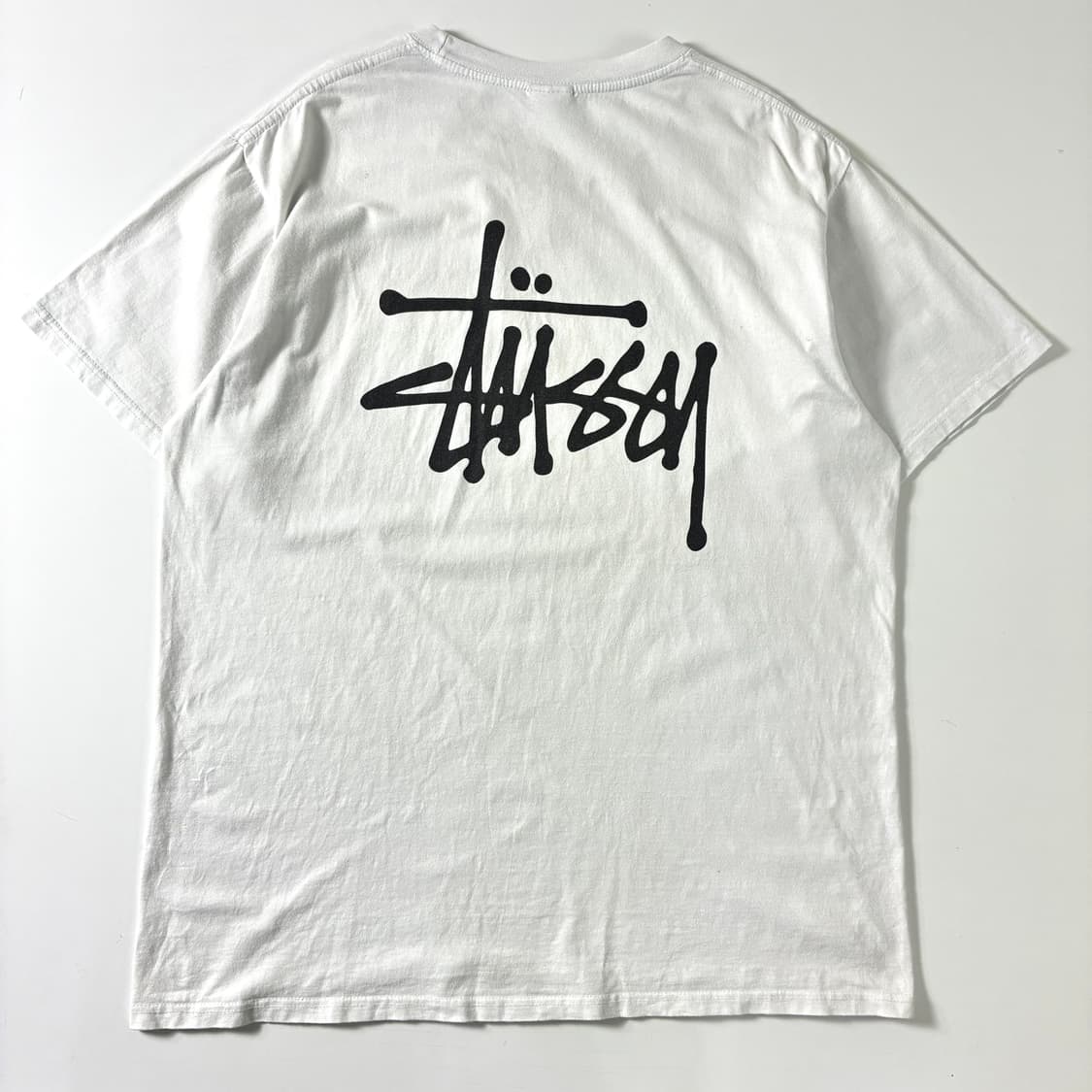Stussy  스투시 베이직 스탁 로고 화이트 반팔티셔츠   상품이미지2