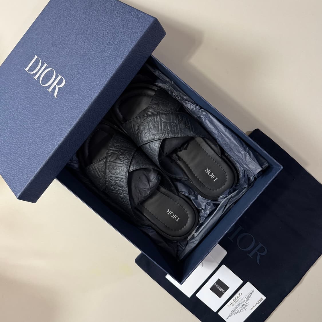 [43/당일출고]디올 그래피티 알리아스 슬리퍼 상품이미지1