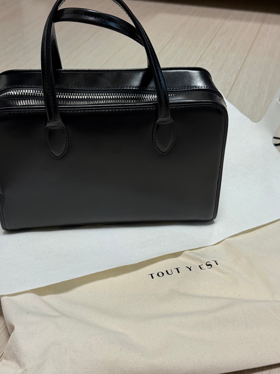 투티에 로케백 블랙 스몰(공홈 정가348000원) 상품이미지4