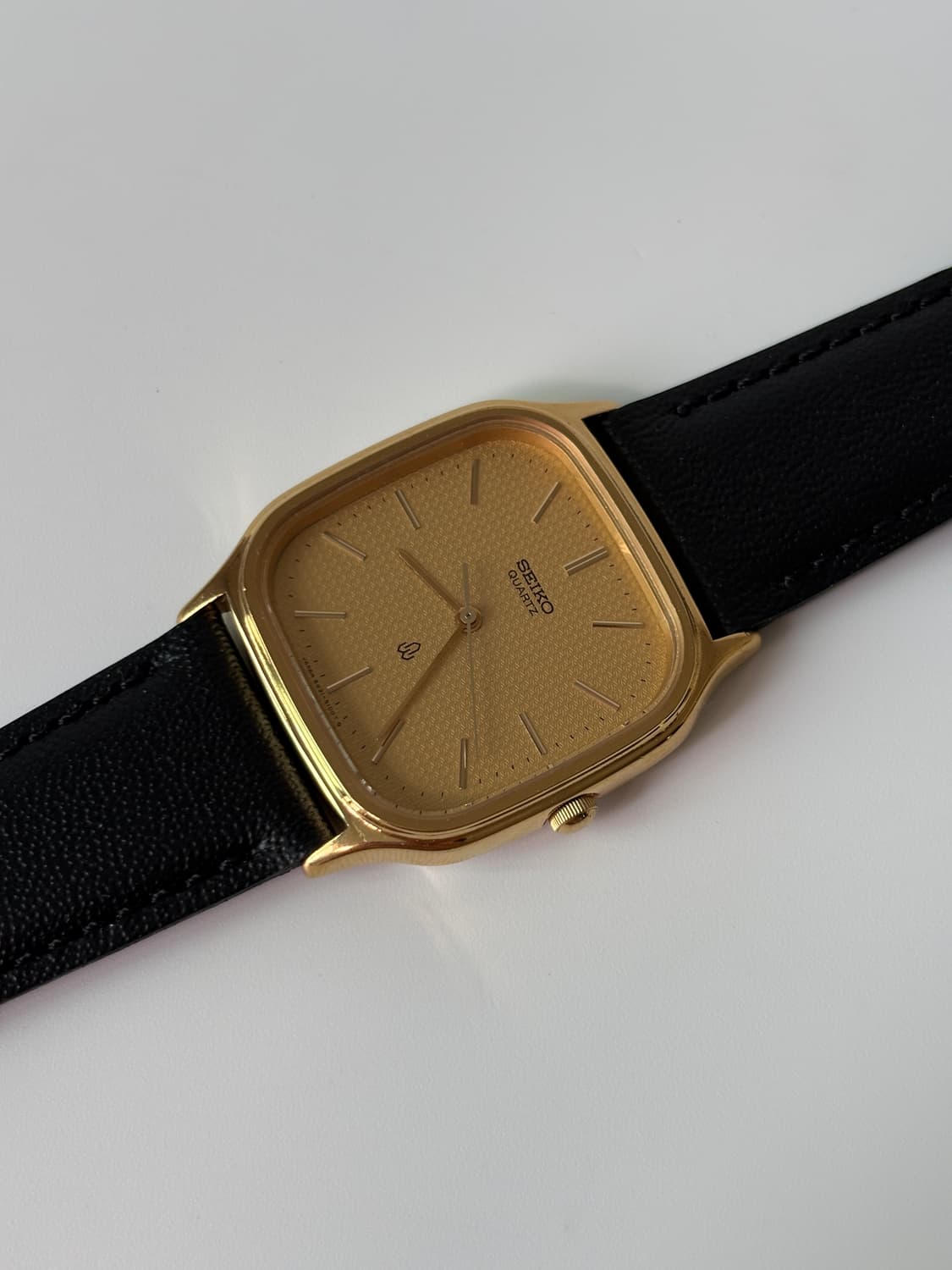 1980s Chariot Texture Gold Square Quartz 상품이미지3