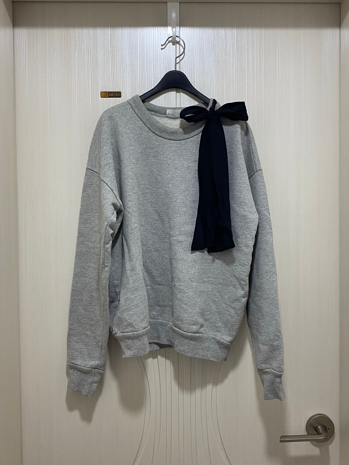 프레임(FRAME) 그레이 리본 맨투맨 S 상품이미지1