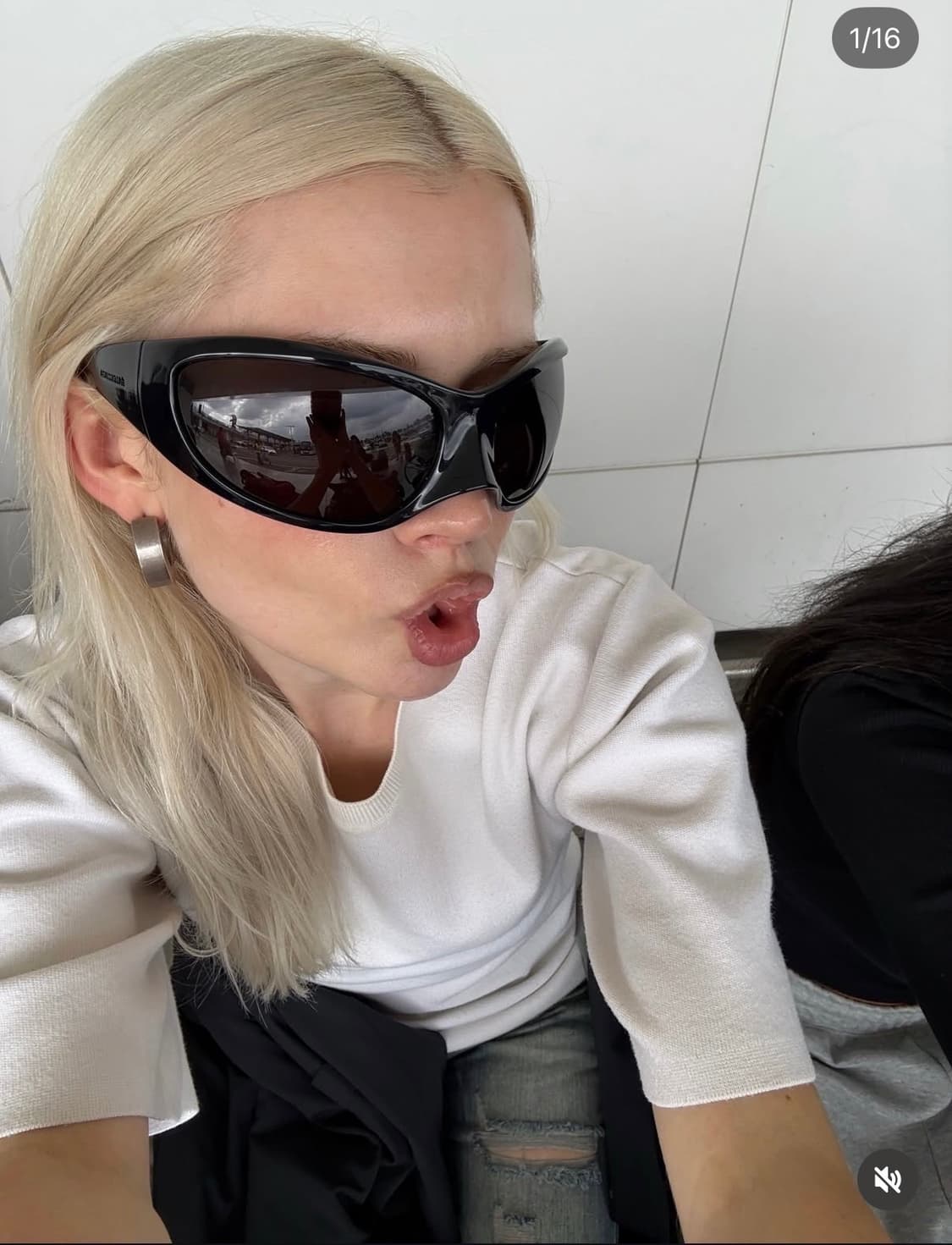 발렌시아가 스킨켓 XL -> XXL 교신 상품이미지3