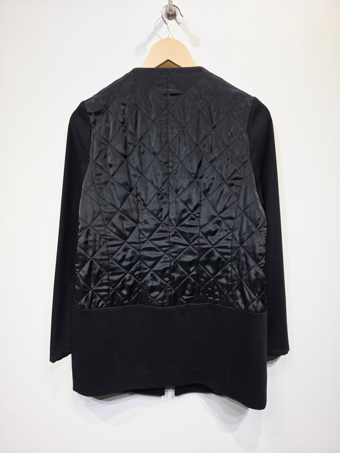 KUHO 구호 실크 배색 퀼팅 노카라 자켓 상품이미지6