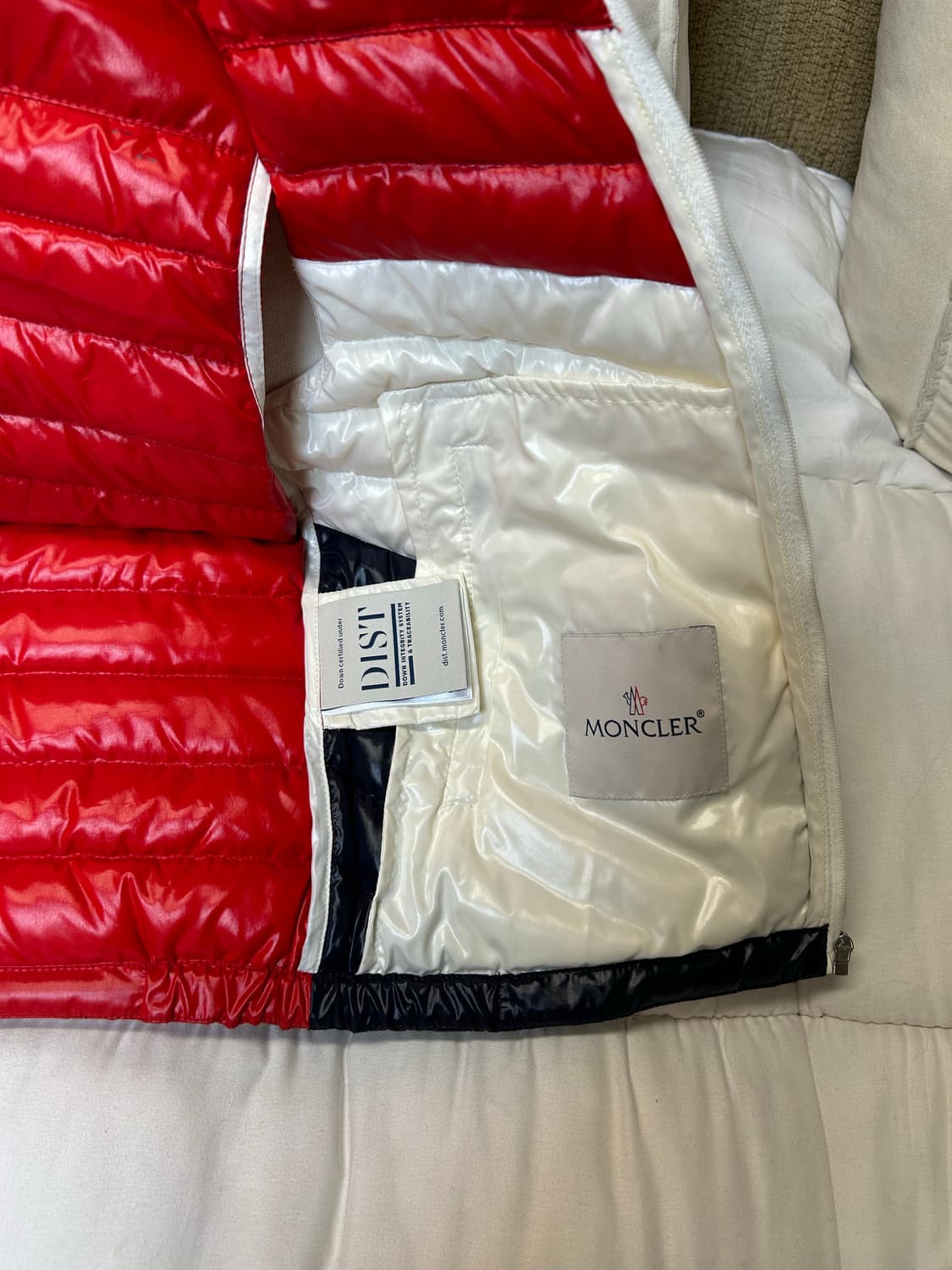 몽클레어 키즈 하리키 후드 베스트 패딩(8세) 상품이미지6